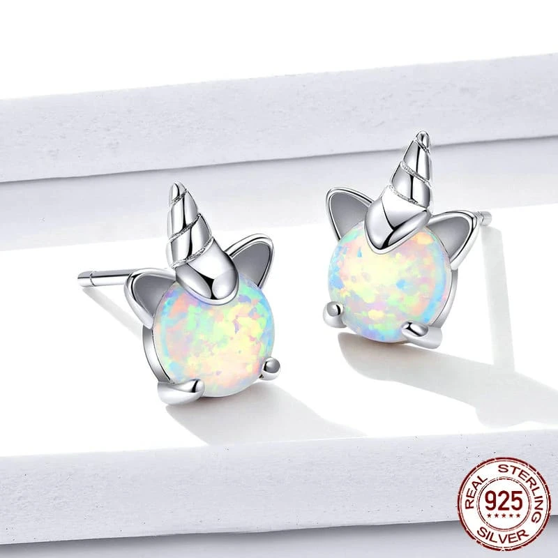 925 Sterling Silver Holographic Unicorn Earrings 6 925 Sterling Silver Holographic Unicorn Earrings - Image 4